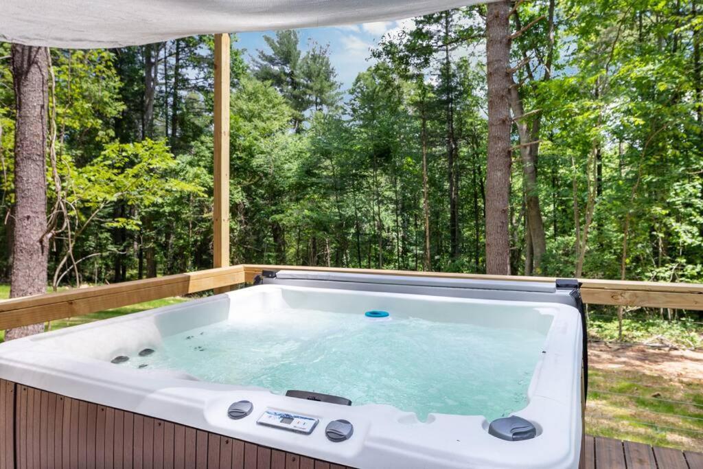 Dream Dome - Romantic Getaway, Hot Tub, Ac, Wifi, National Park 8 Min Лурей Экстерьер фото