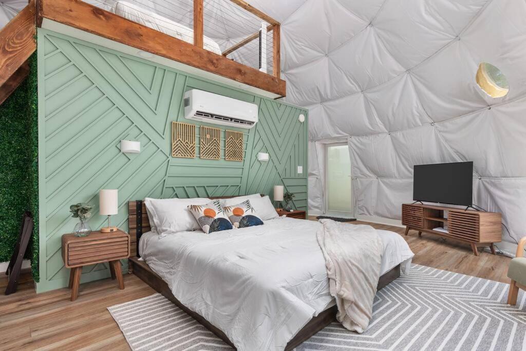 Dream Dome - Romantic Getaway, Hot Tub, Ac, Wifi, National Park 8 Min Лурей Экстерьер фото